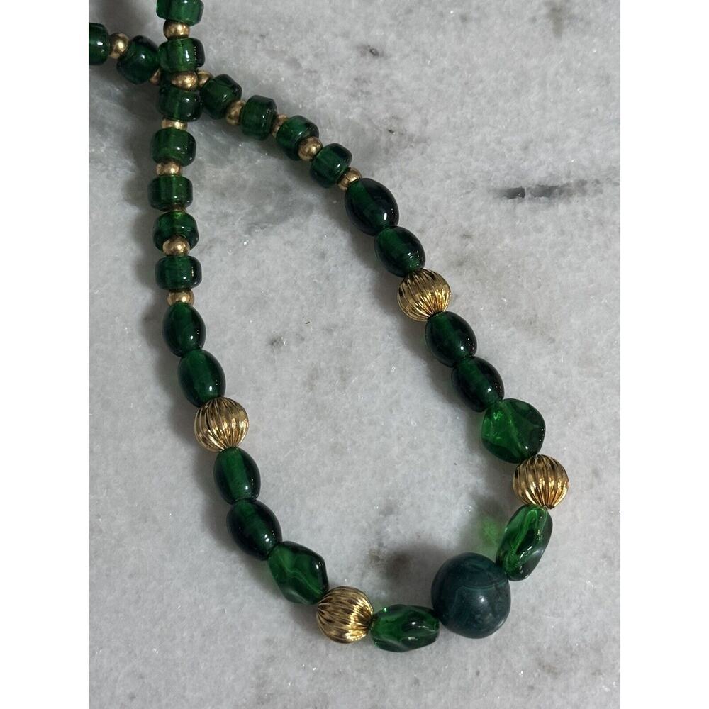 Vintage Green Glass Beaded Necklace Malachite Bead 32in Barrel Clasp - Picture 6 of 14